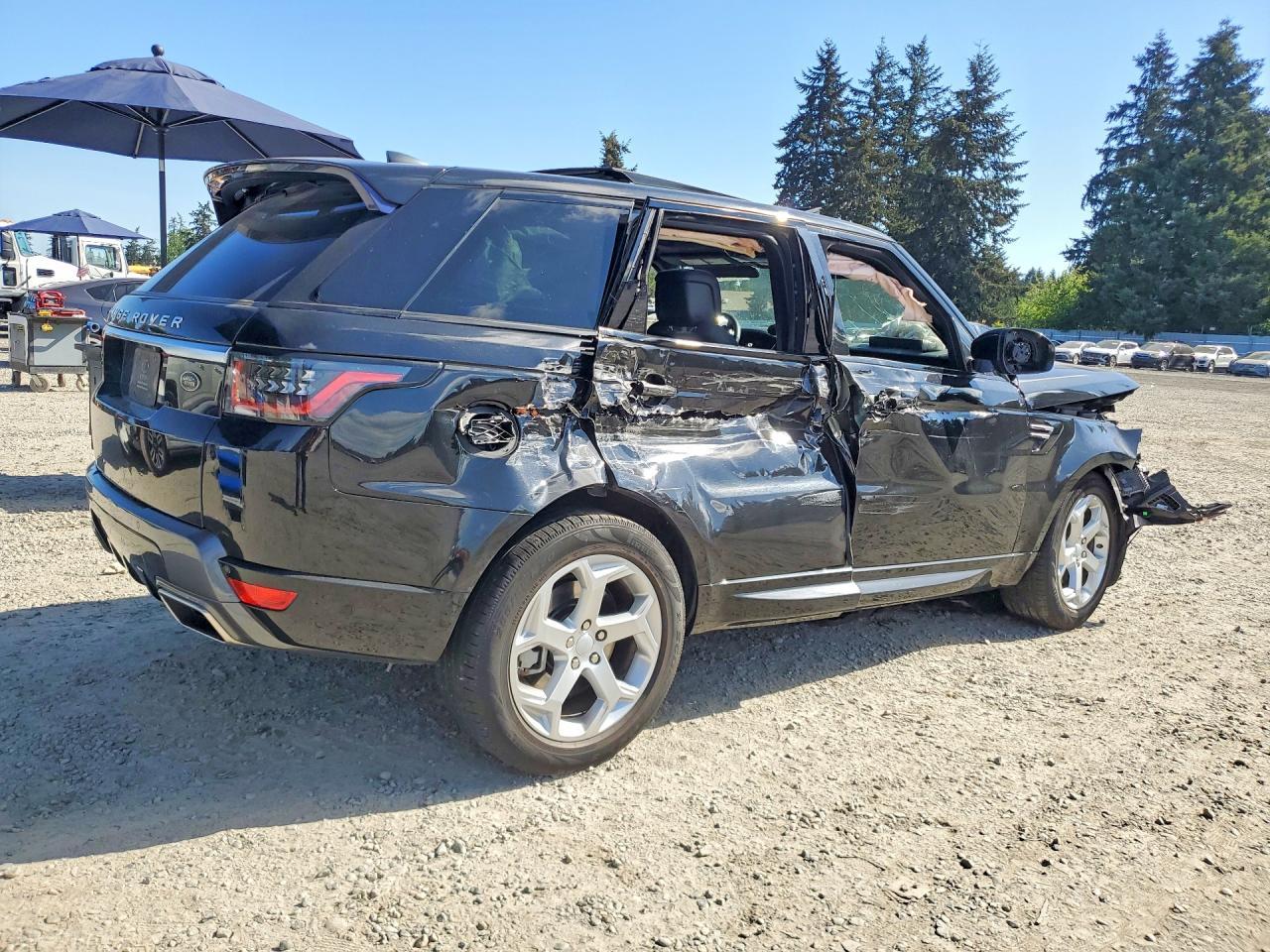 2020 Land Rover Range Rover Sport Hse - Image 3