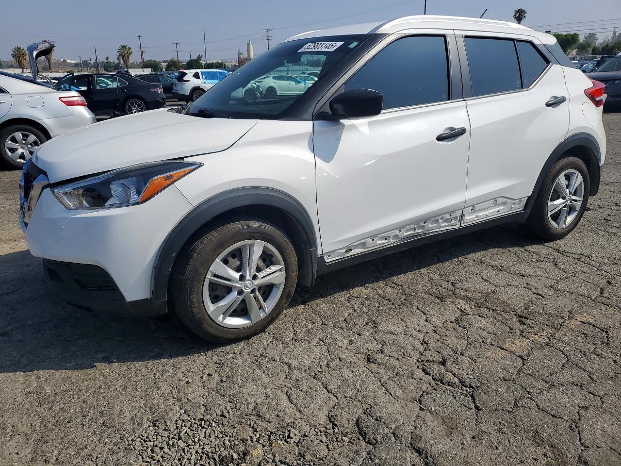 2019 Nissan Kicks S