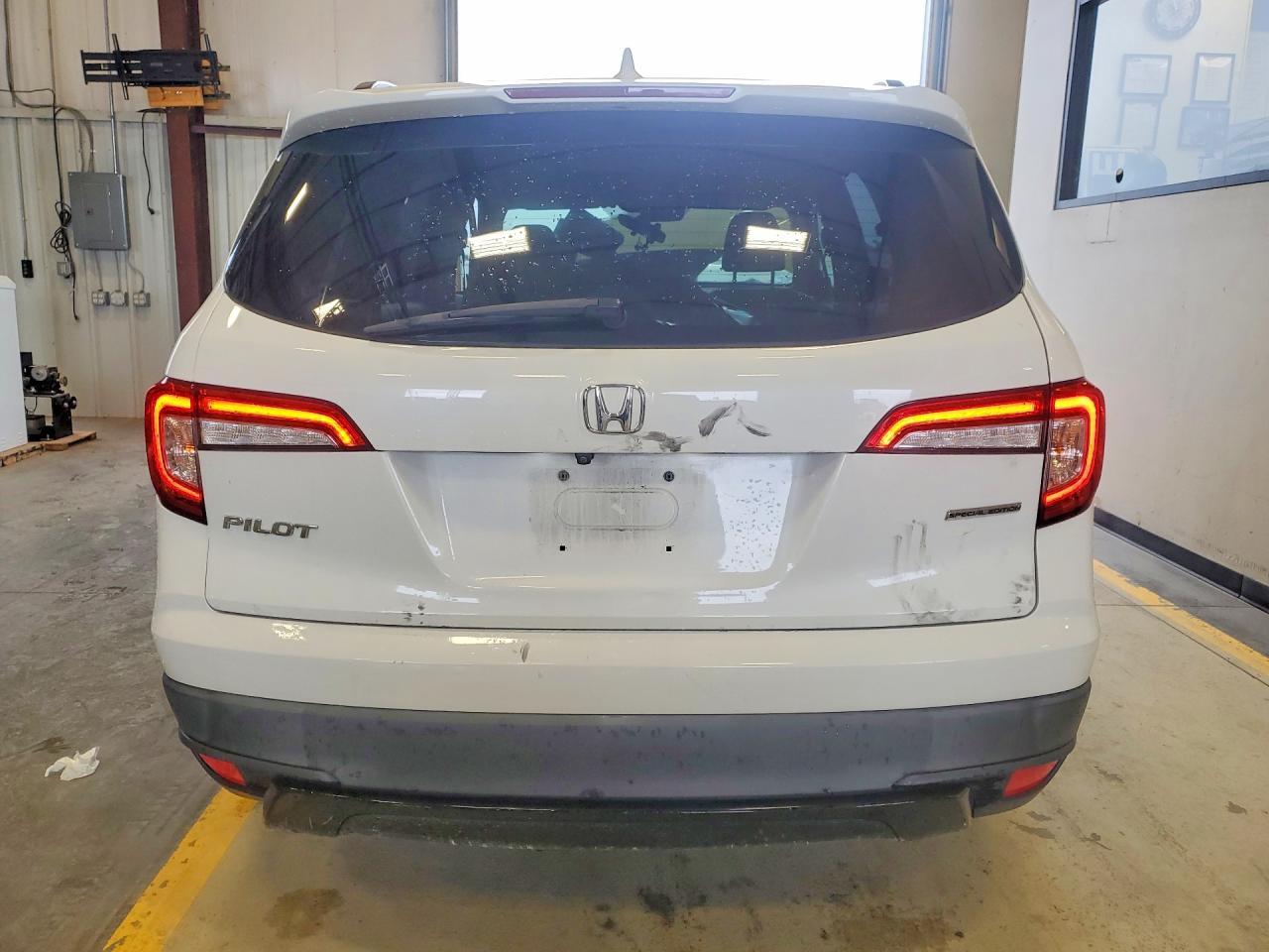 2022 Honda Pilot Se - Фото 6