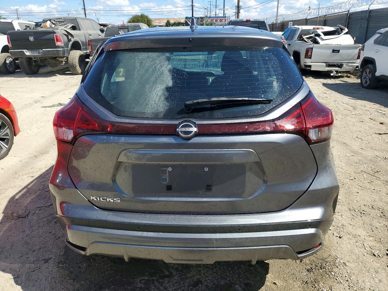 2024 Nissan Kicks S - Image 6