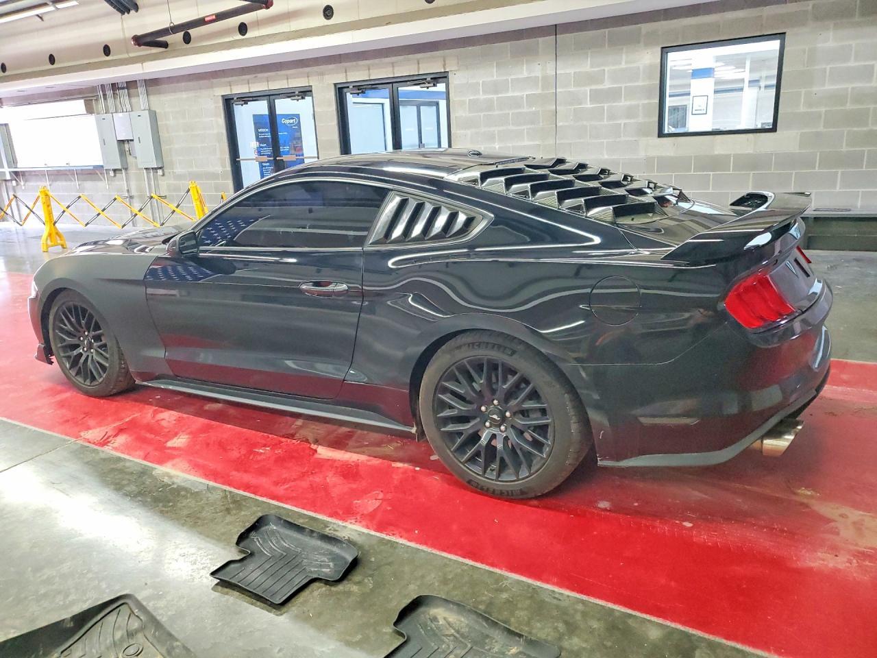 2019 Ford Mustang Gt - Image 2