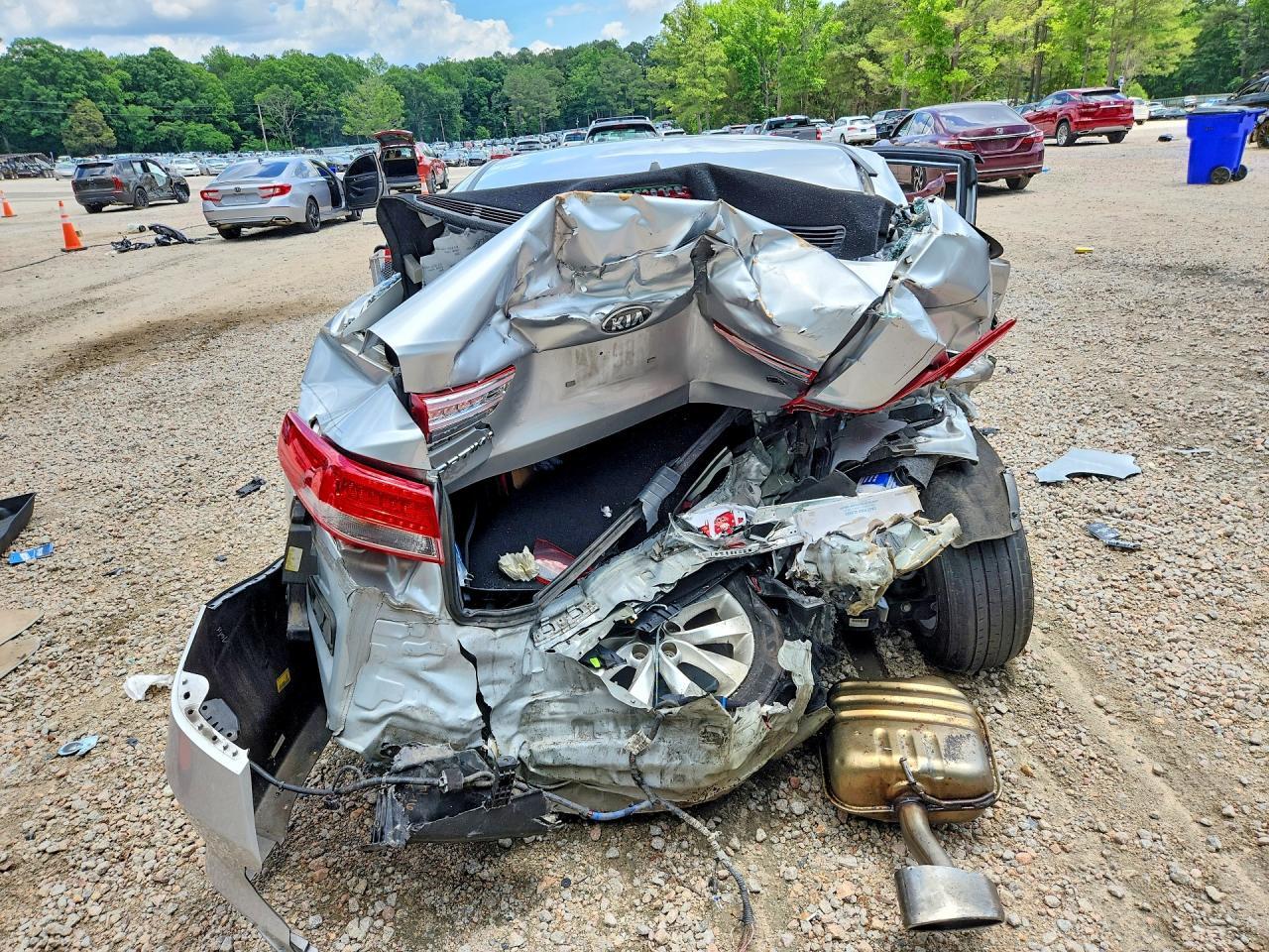 2018 Kia Optima Ex - Image 6