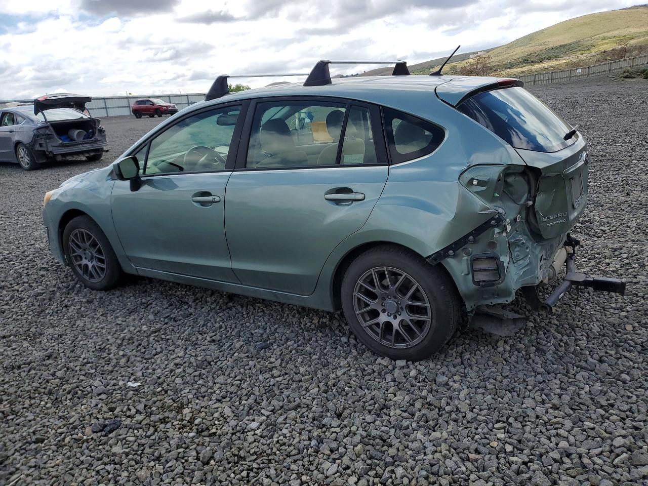 2016 Subaru Impreza Premium - Image 2