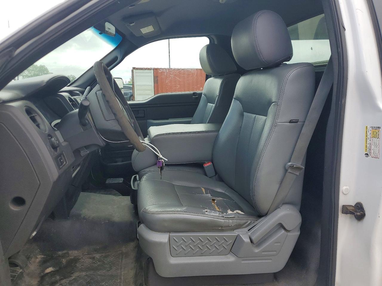 2011 Ford F150 - Фото 7