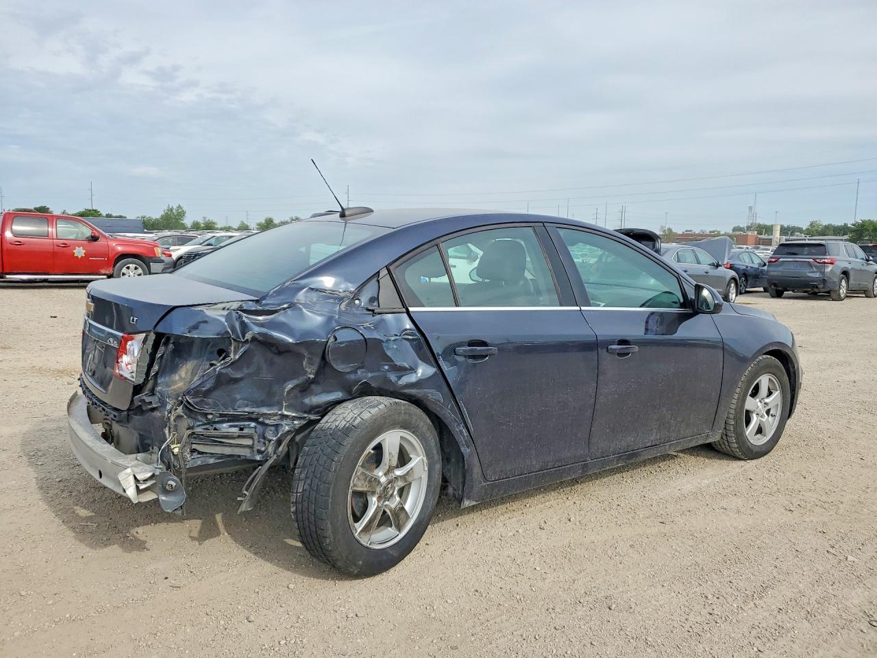 2016 Chevrolet Cruze Limited Lt - Image 3