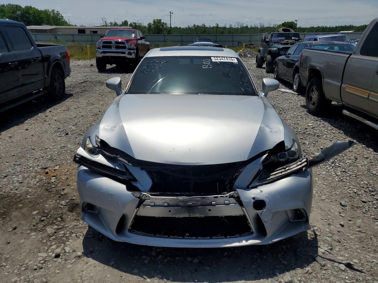 2016 Lexus Is 200T - Фото 5