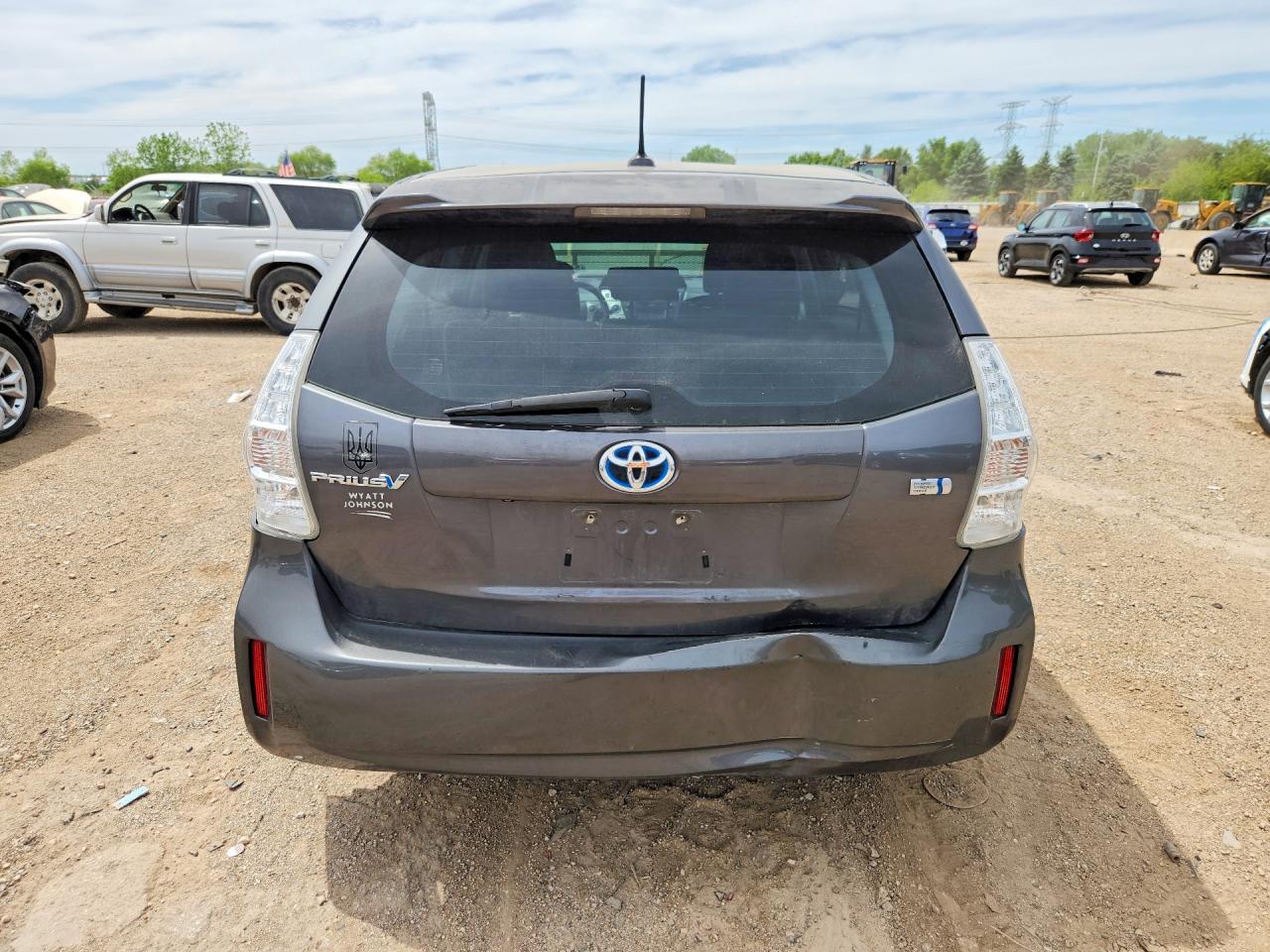 2013 Toyota Prius V Three - Фото 6