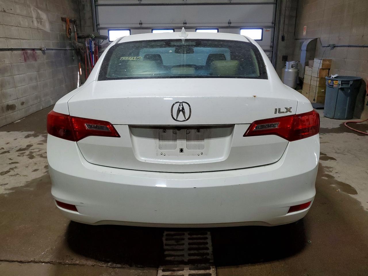 2013 Acura Ilx 20 Premium - Фото 6