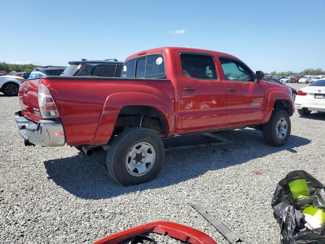 2013 Toyota Tacoma Double Cab Prerunner - Фото 3