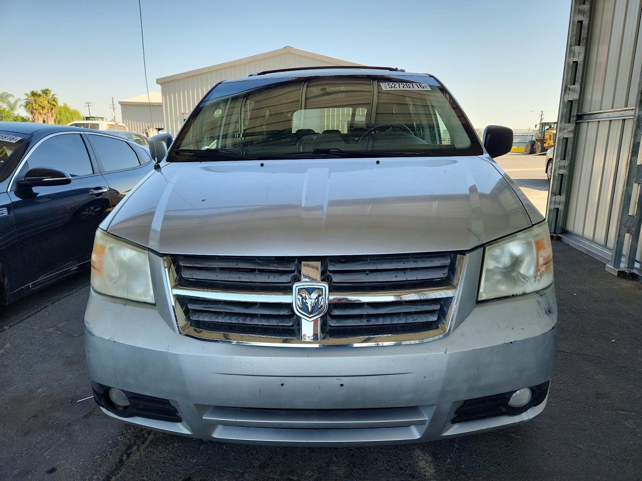 2010 Dodge Grand Caravan Sxt - Image 5