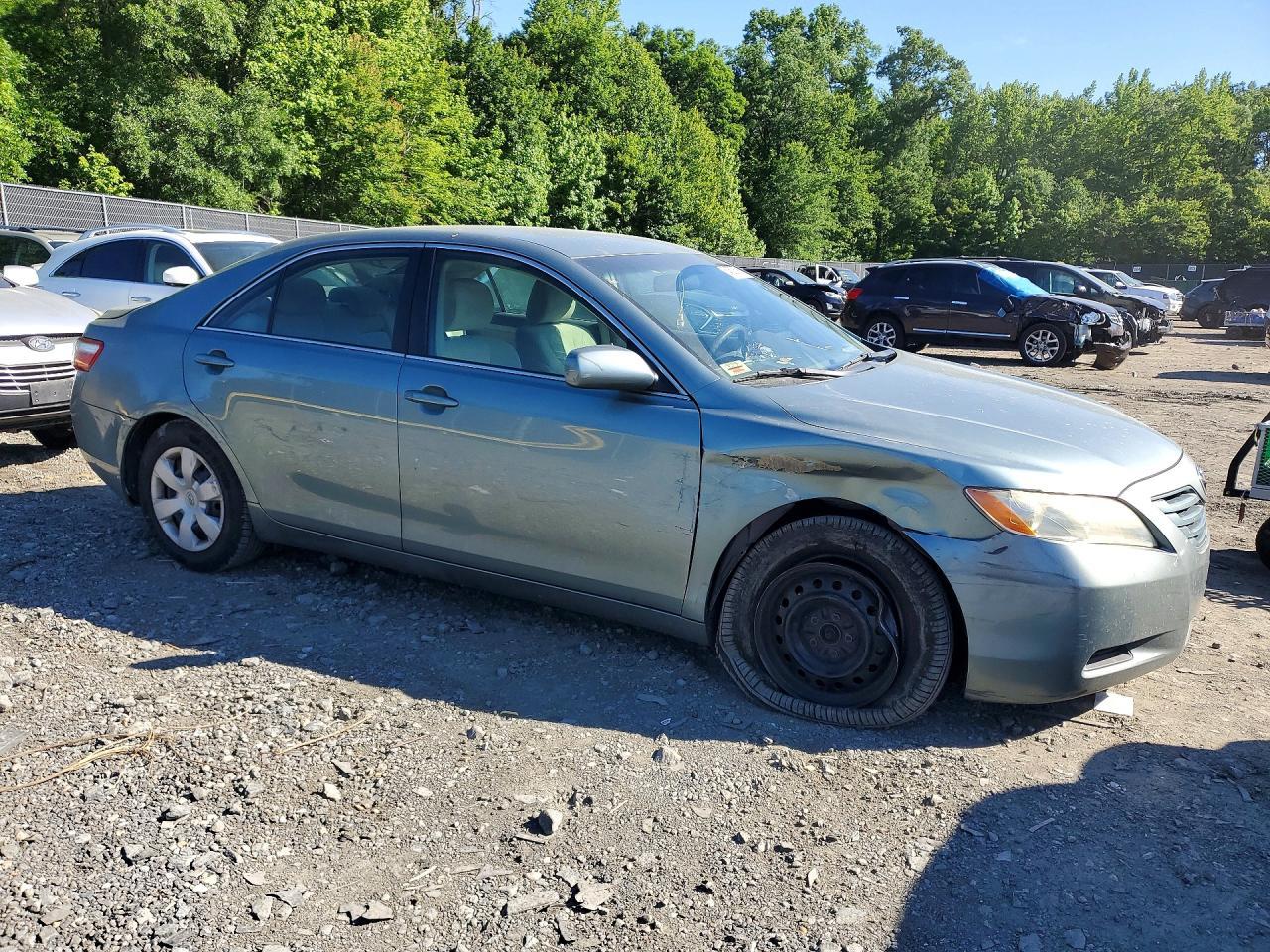 2008 Toyota Camry Le - Image 4