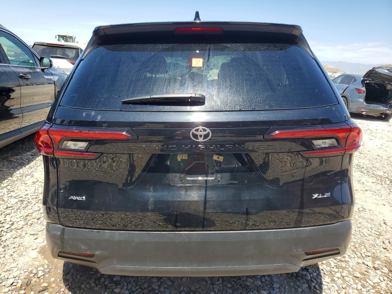 2025 Toyota Grand Highlander Xle - Image 6