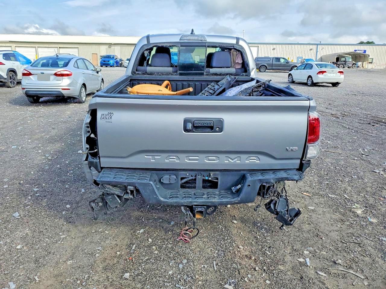 2021 Toyota Tacoma Trd Off-Road - Фото 6