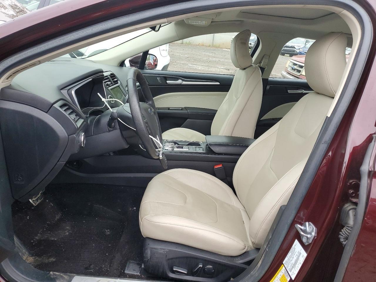 2017 Ford Fusion Titanium Hev - Фото 7