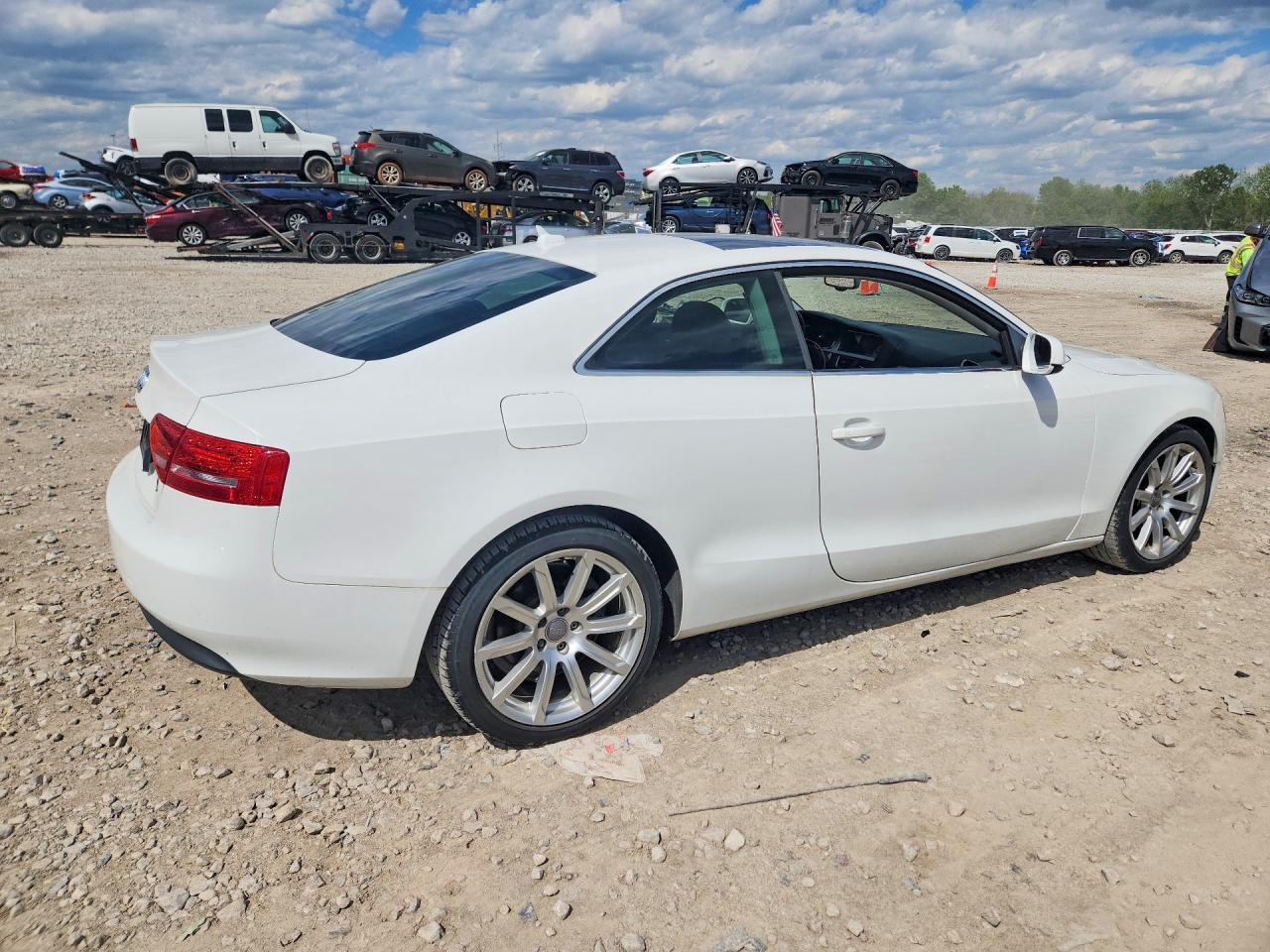 2012 Audi A5 Premium Plus - Фото 3