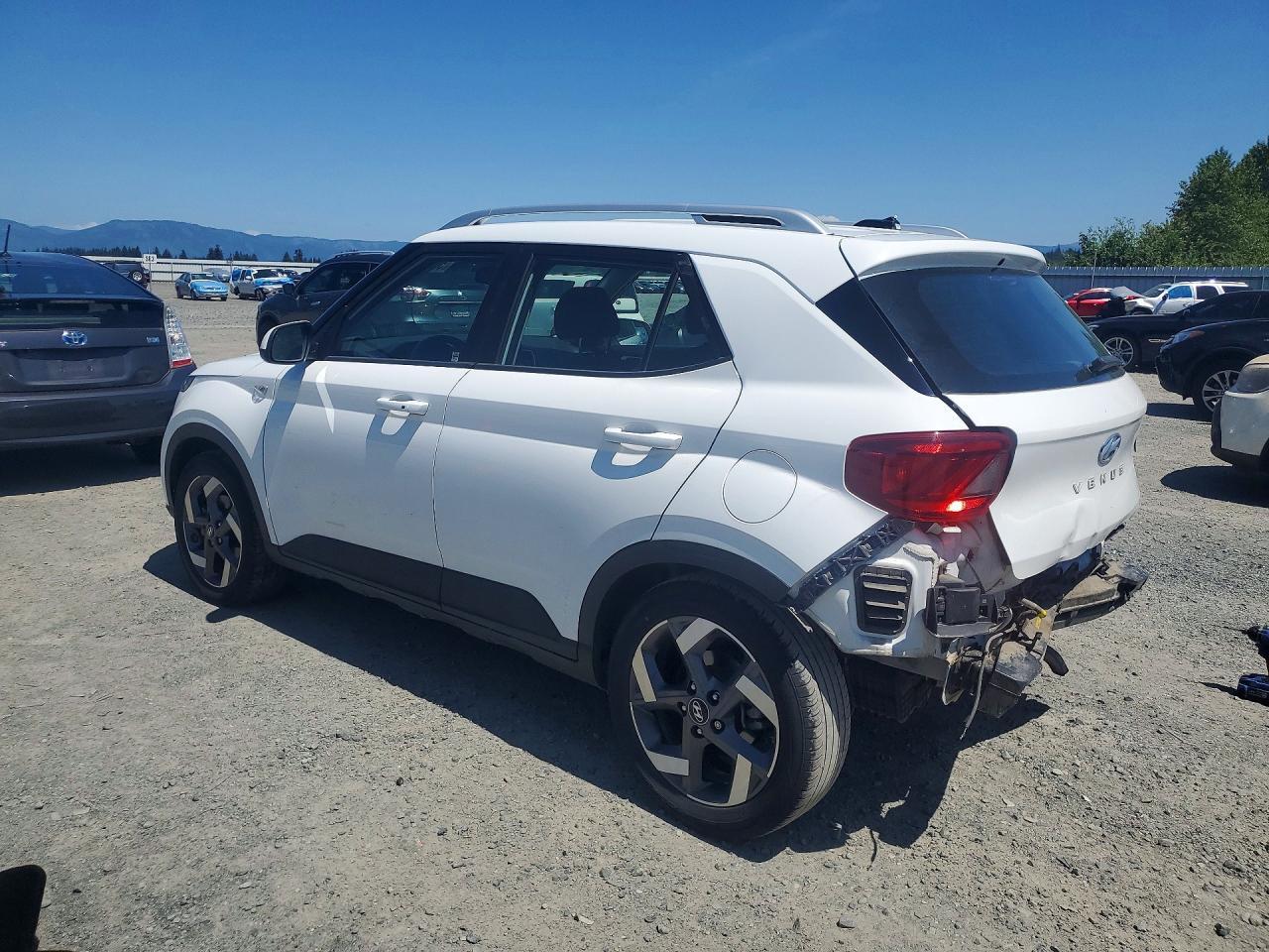 2024 Hyundai Venue Sel - Фото 2