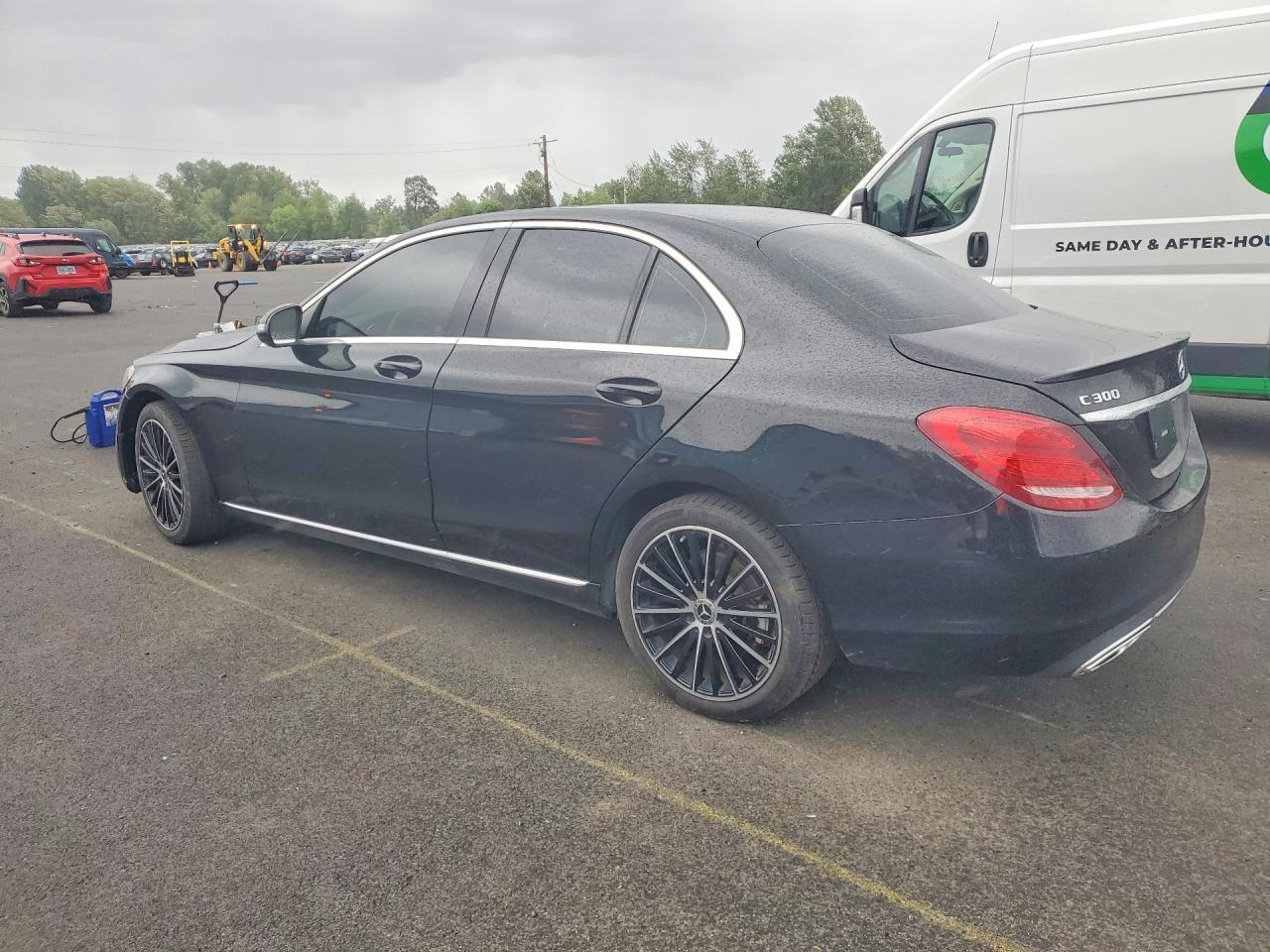 2019 Mercedes-Benz C 300 - Фото 2