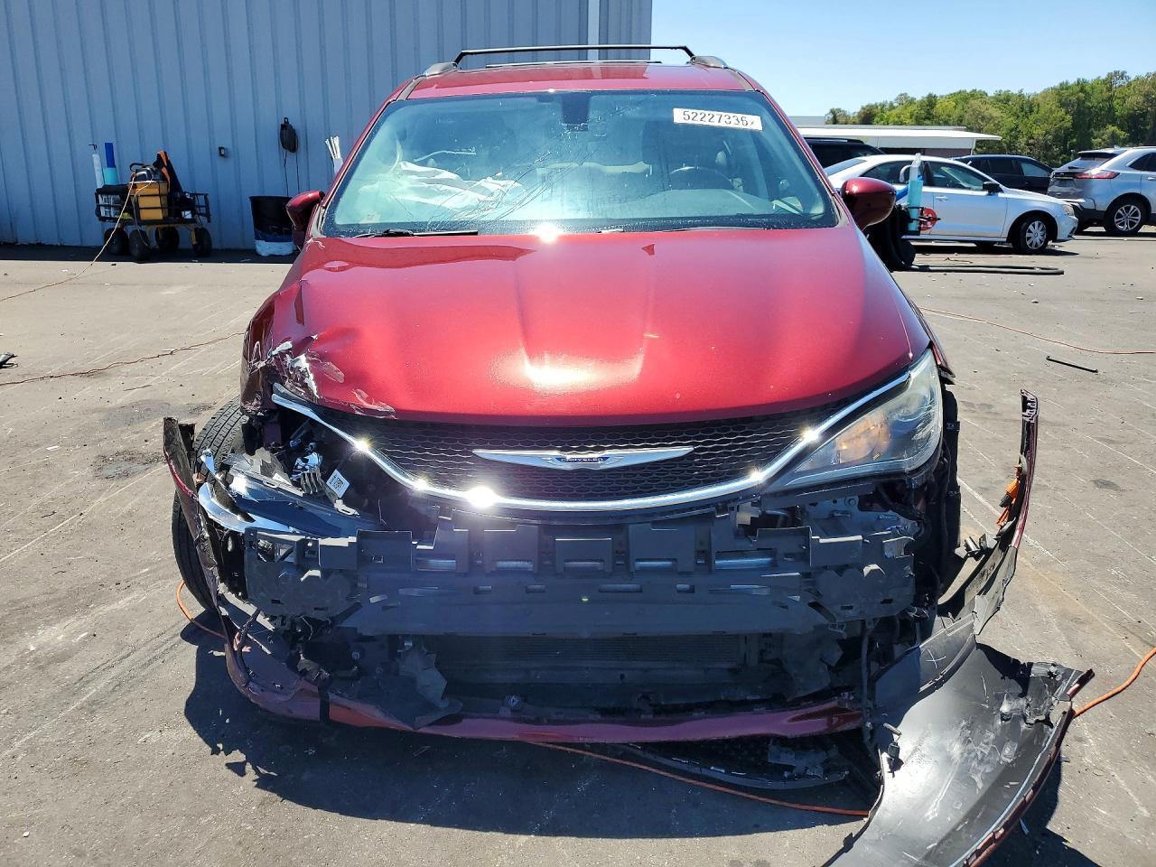 2020 Chrysler Pacifica Touring L - Фото 5