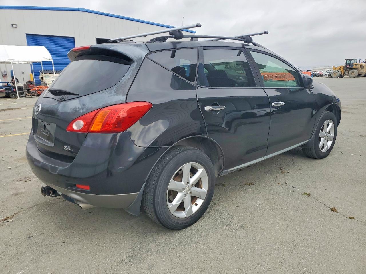 2010 Nissan Murano S - Фото 3