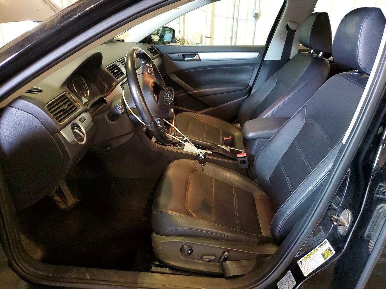2013 Volkswagen Passat Se - Image 7