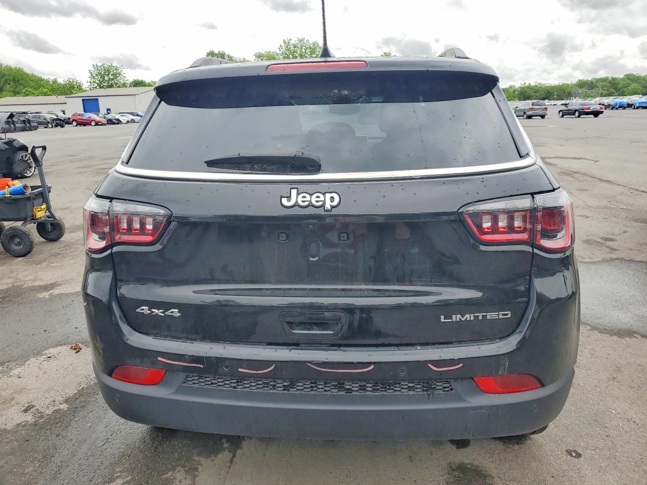 2025 Jeep Compass Limited - Фото 6