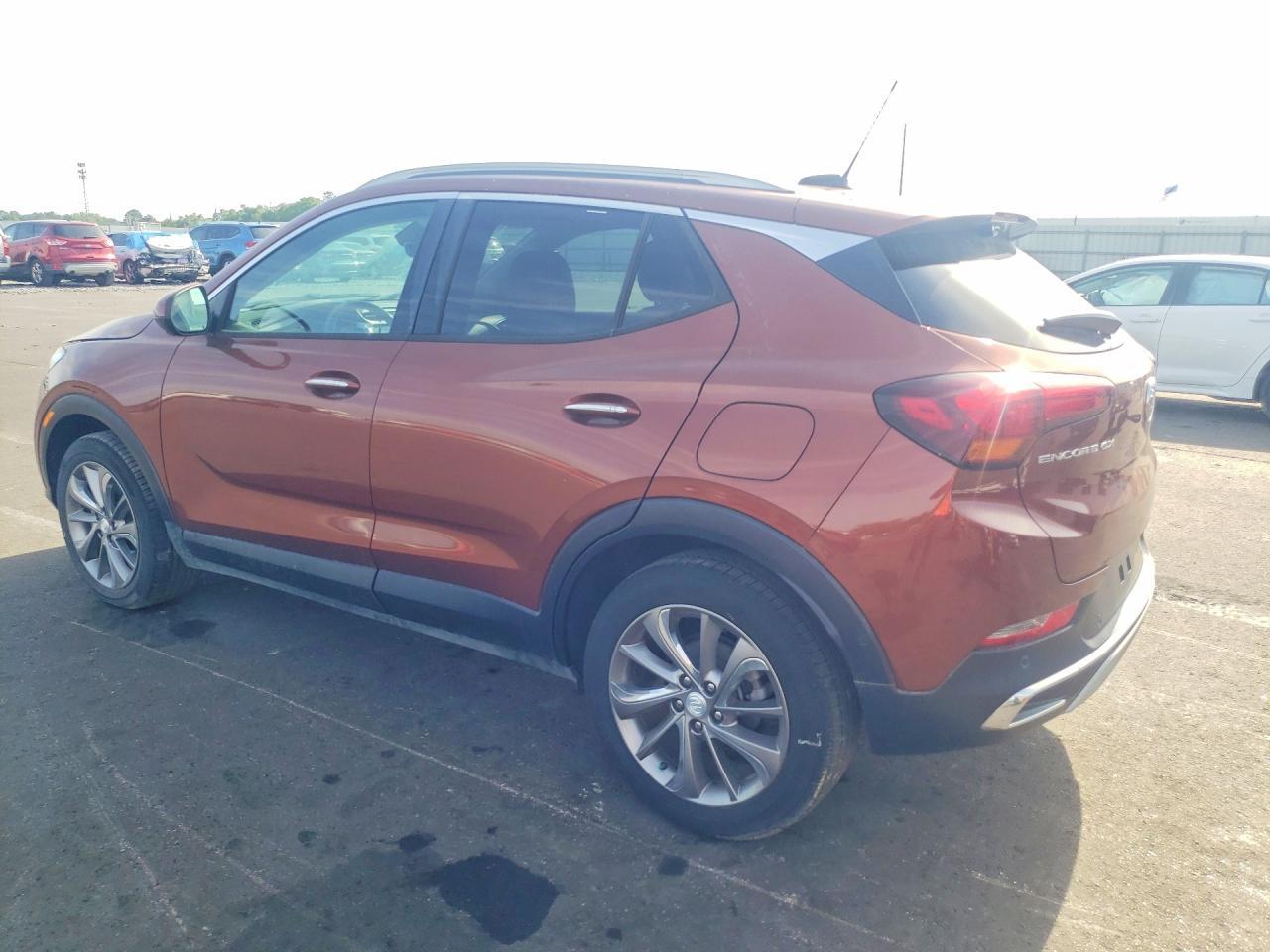 2021 Buick Encore Gx Essence - Image 2