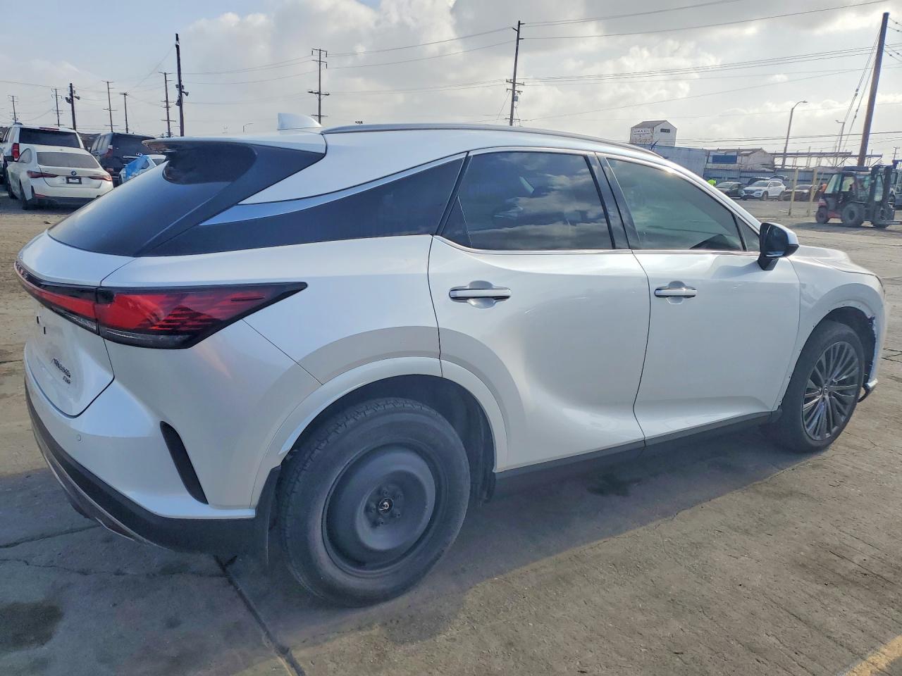 2023 Lexus Rx 350H Luxury - Фото 3