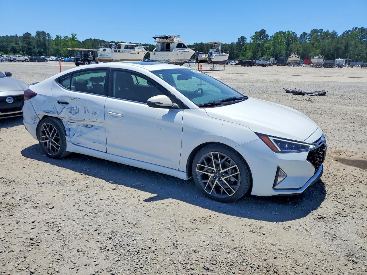 2020 Hyundai Elantra Sport - Image 4