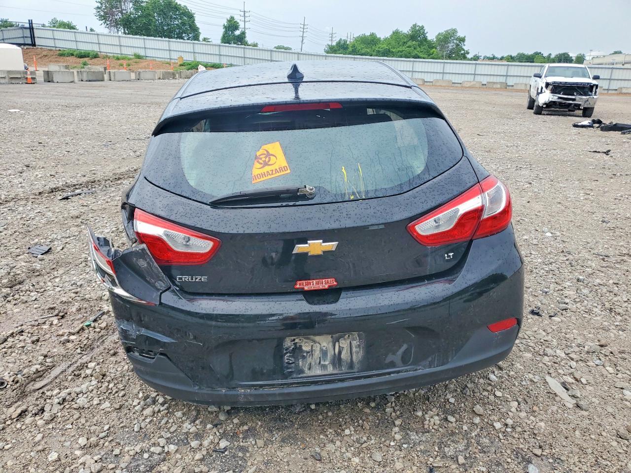 2018 Chevrolet Cruz - Фото 6