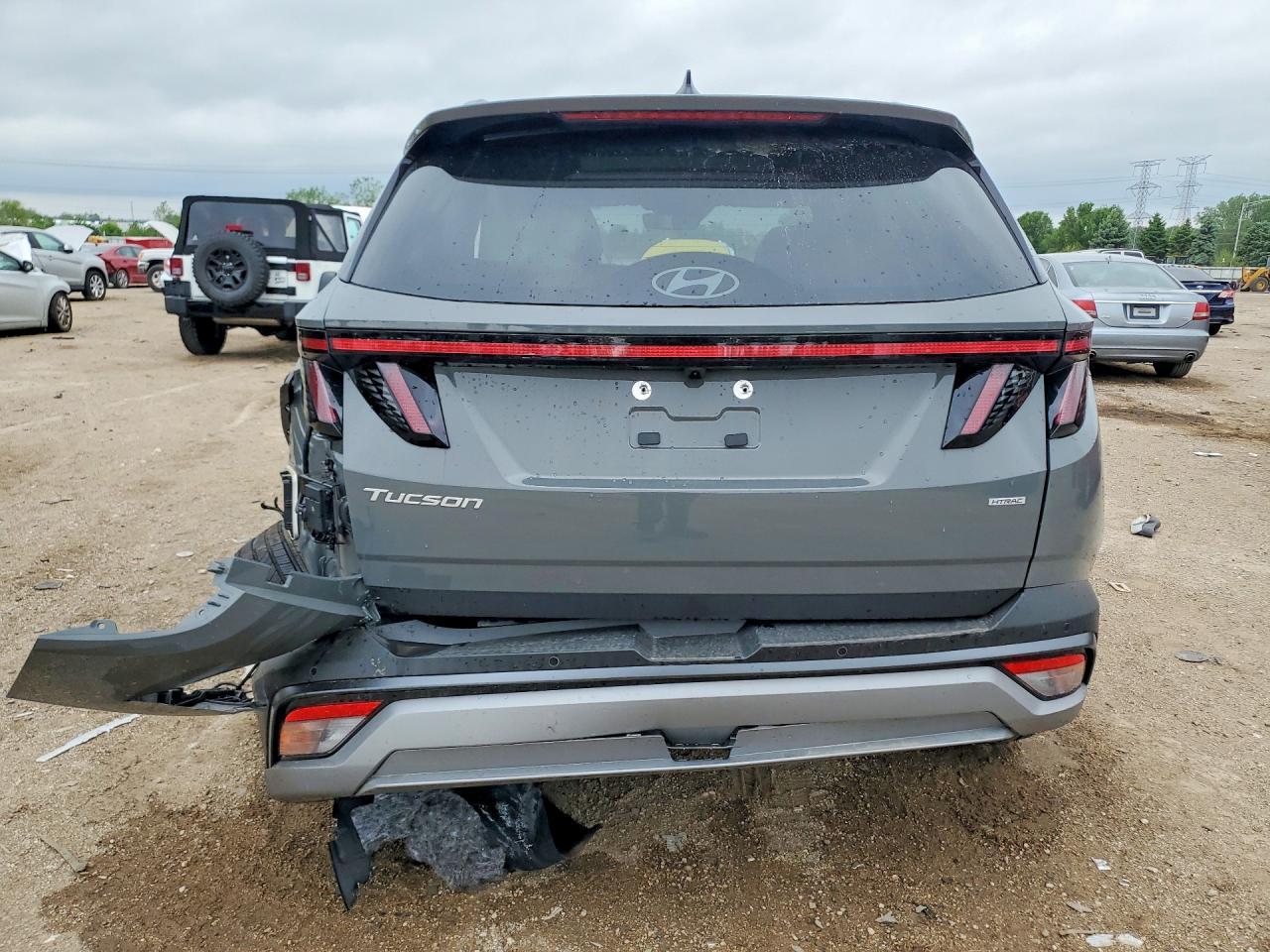 2026 Hyundai Tucson Limited - Image 6
