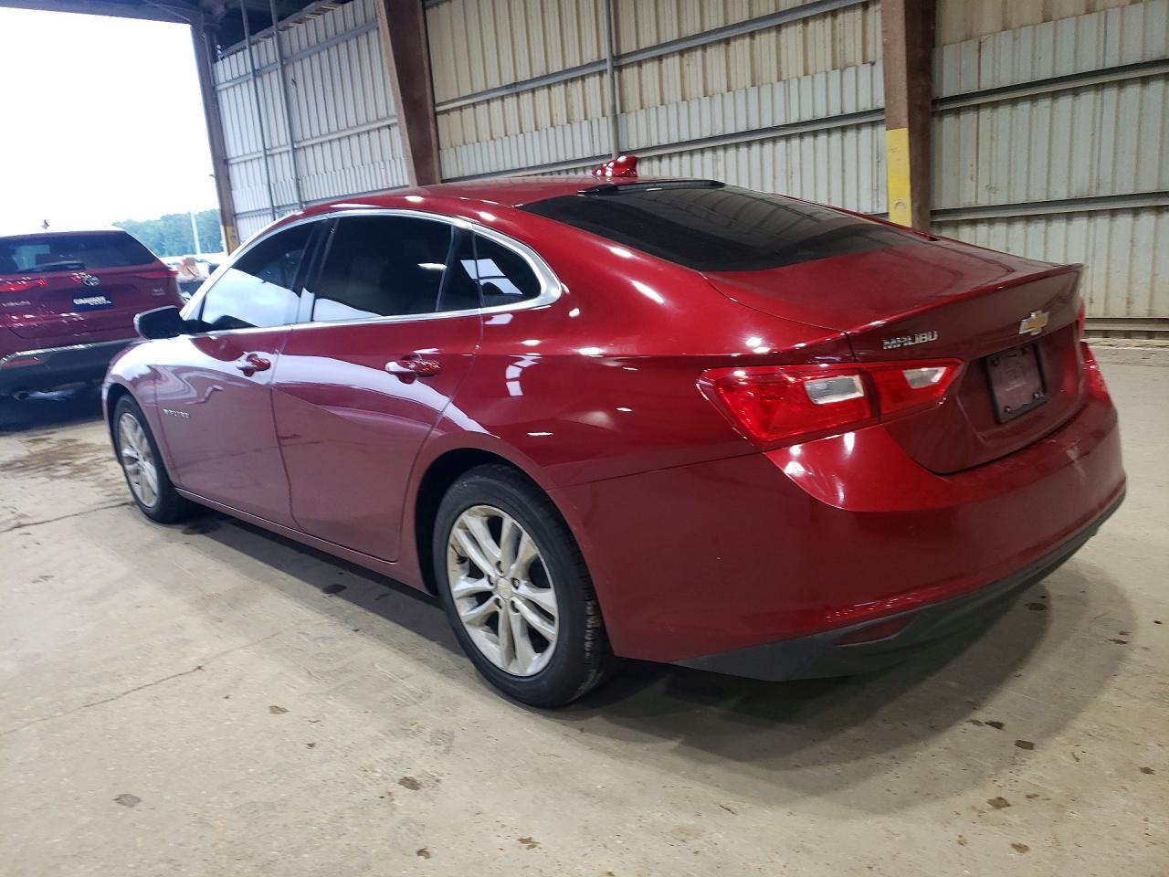 2017 Chevrolet Malibu Lt - Фото 2