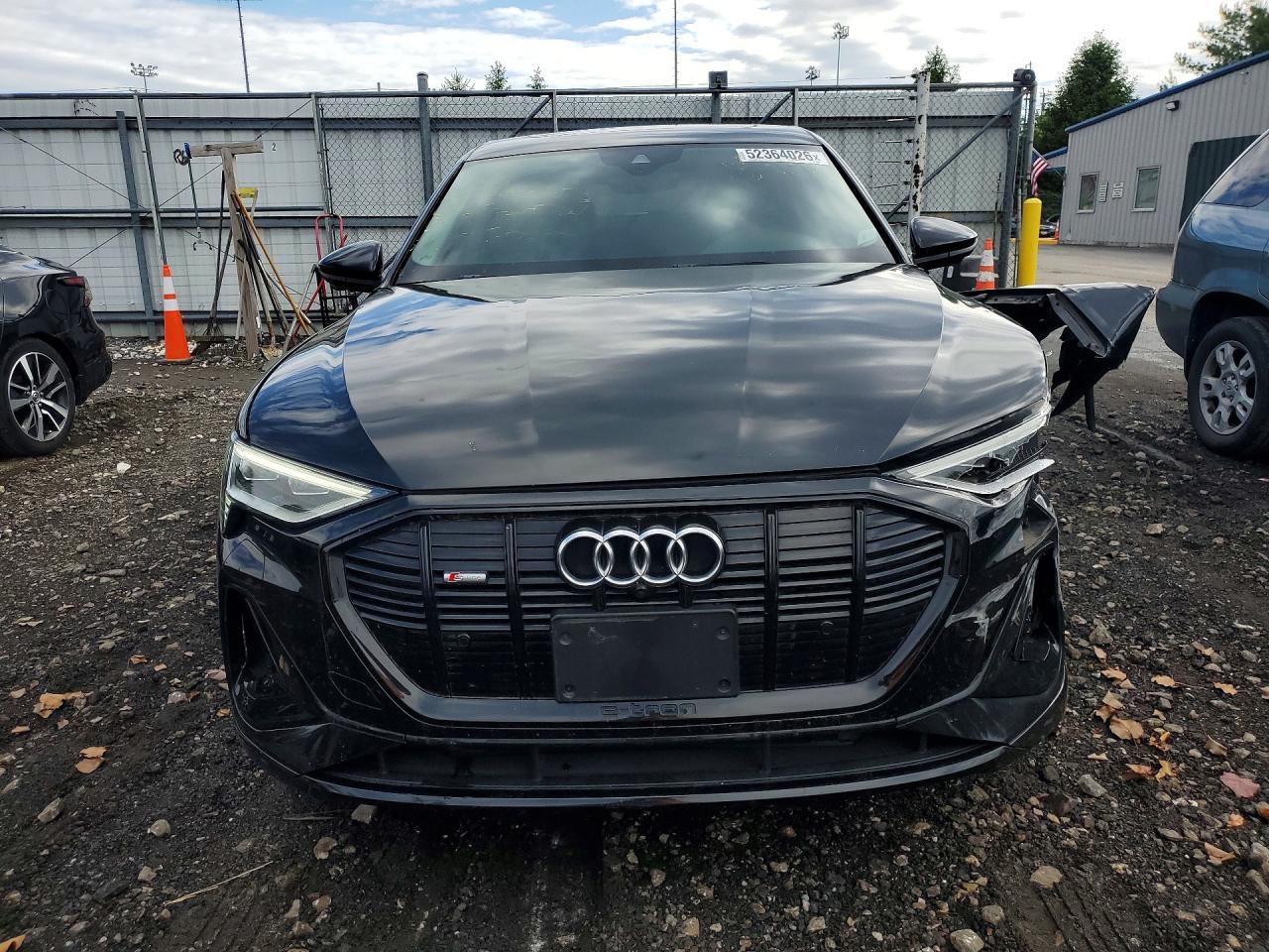 2021 Audi E-Tron Sportback Premium Plus - Фото 5