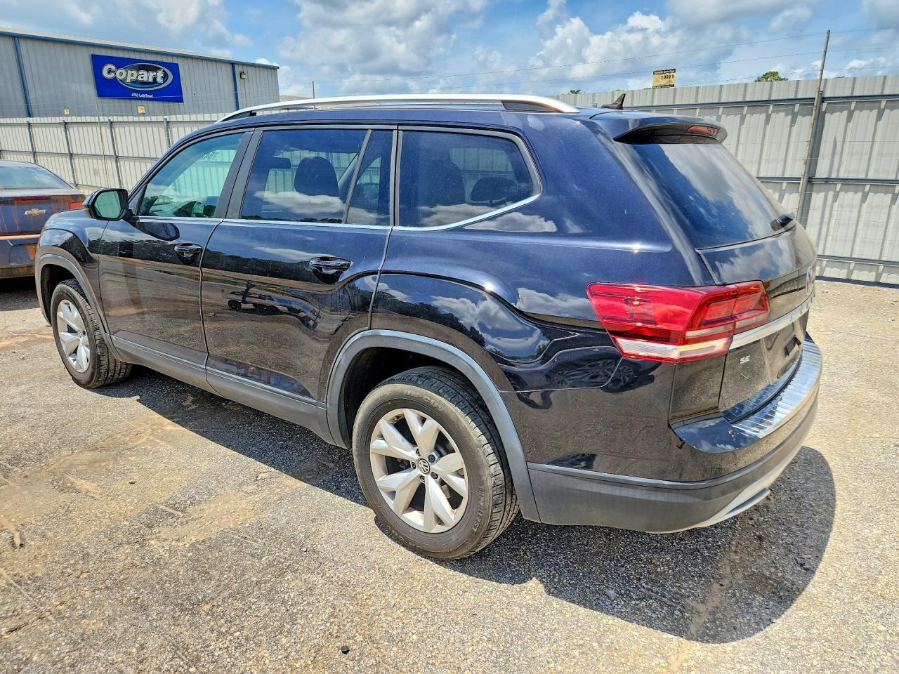 2019 Volkswagen Atlas Se - Фото 2