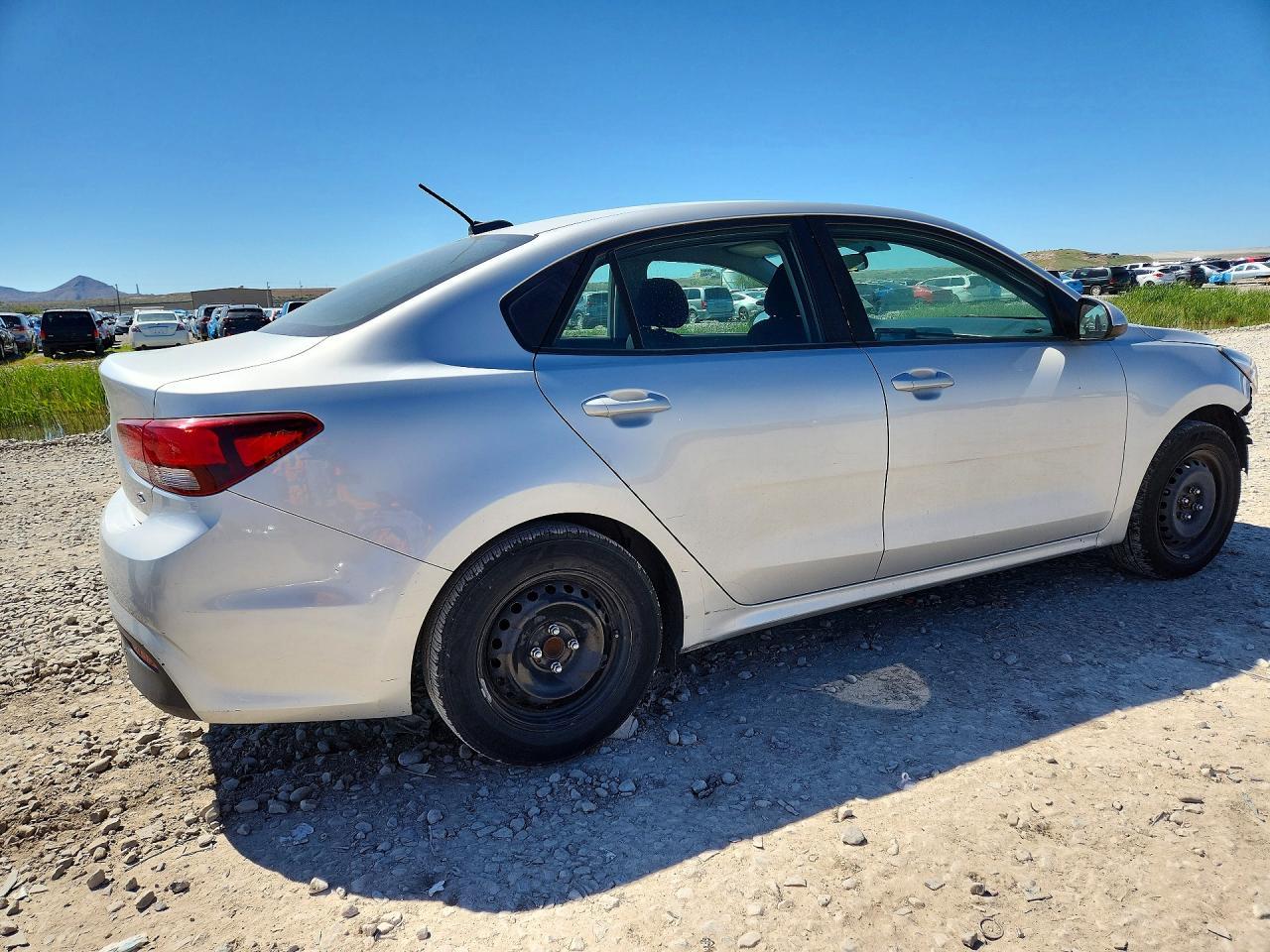2020 Kia Rio S - Фото 3