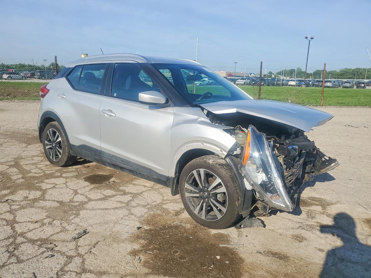 2019 Nissan Kicks Sv - Image 4