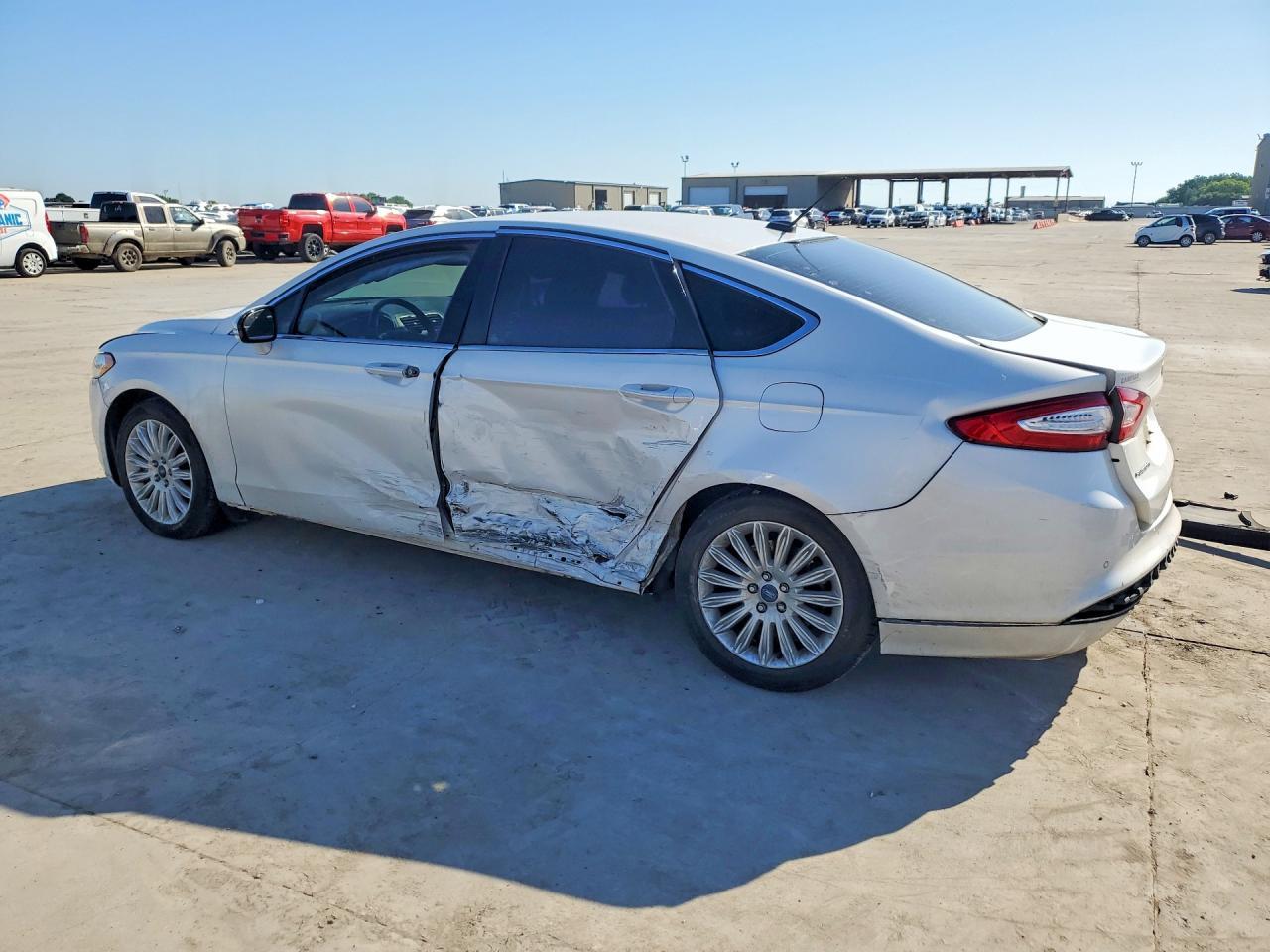 2013 Ford Fusion Se Hybrid - Фото 2