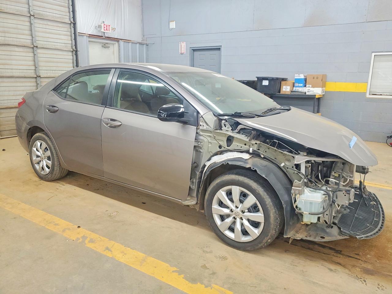 2015 Toyota Corolla Le - Image 4