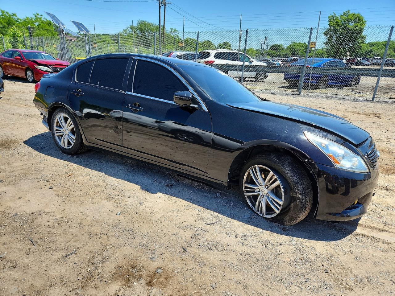 2013 Infiniti G37 Sedan X - Фото 4