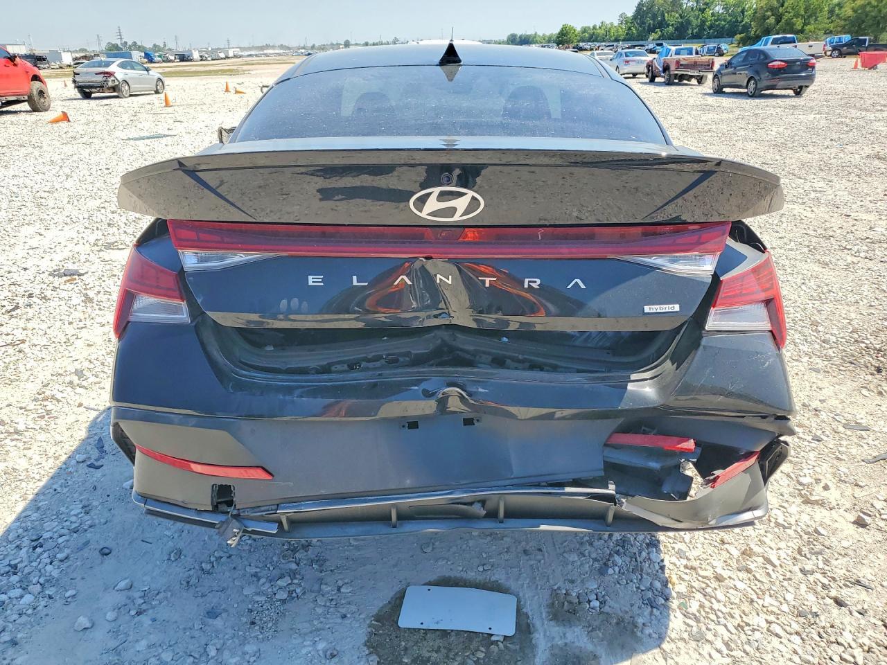 2025 Hyundai Elantra Hybrid Sel Sport - Фото 6