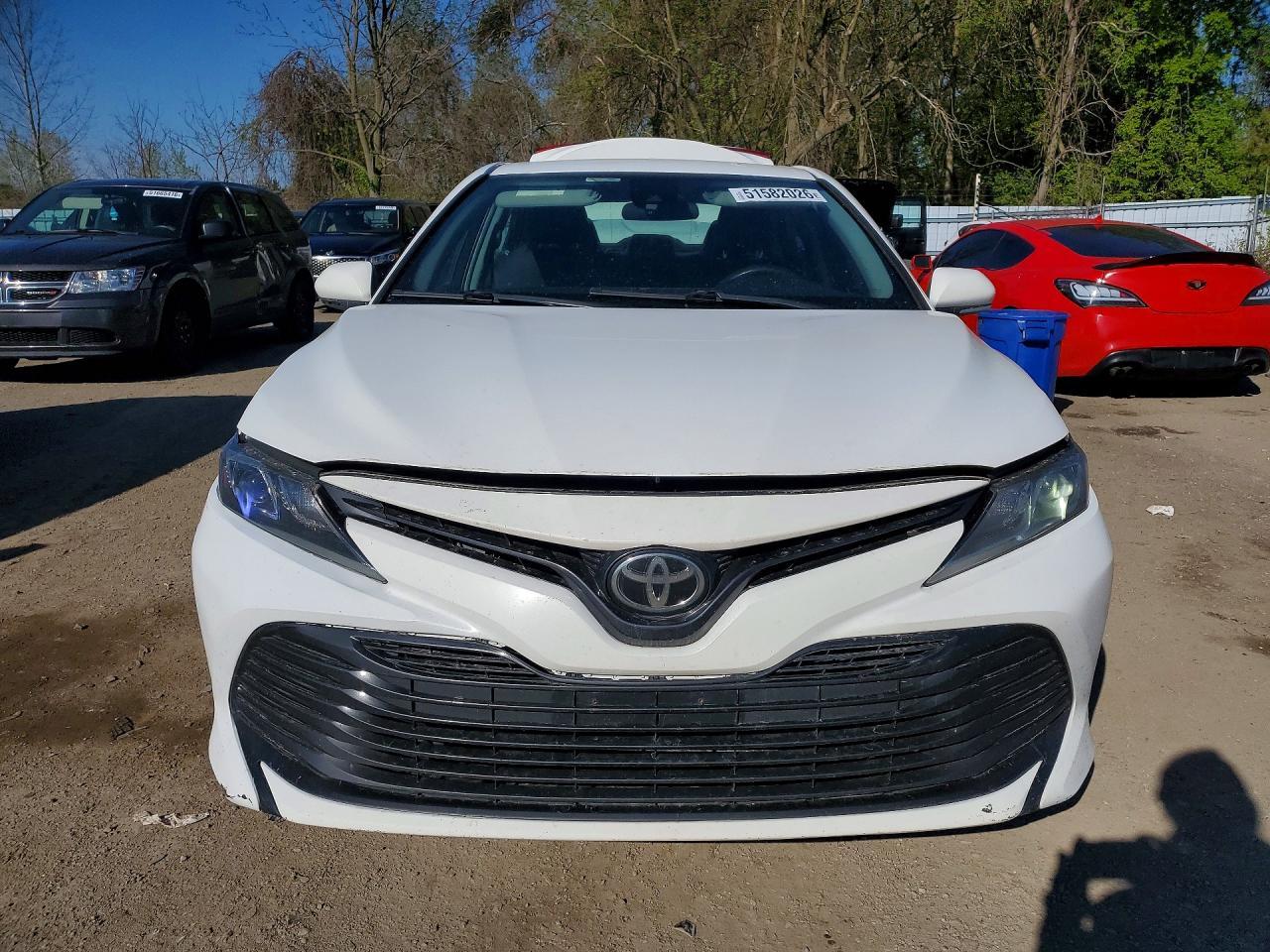2018 Toyota Camry L - Фото 5