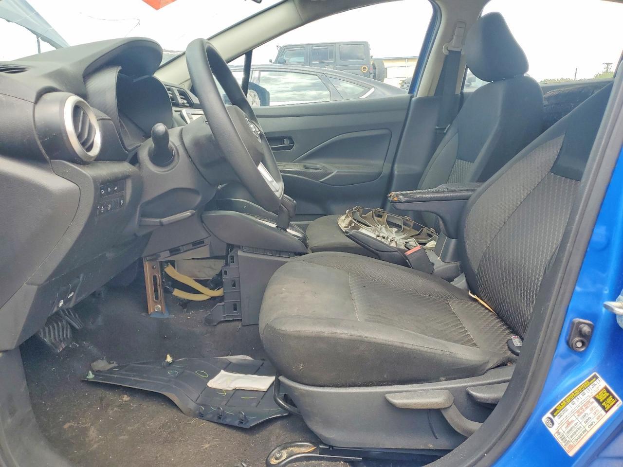 2020 Nissan Versa S - Фото 7