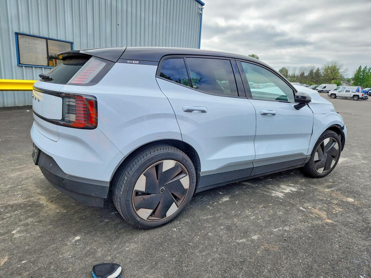 2025 Volvo Ex30 Plus - Фото 3