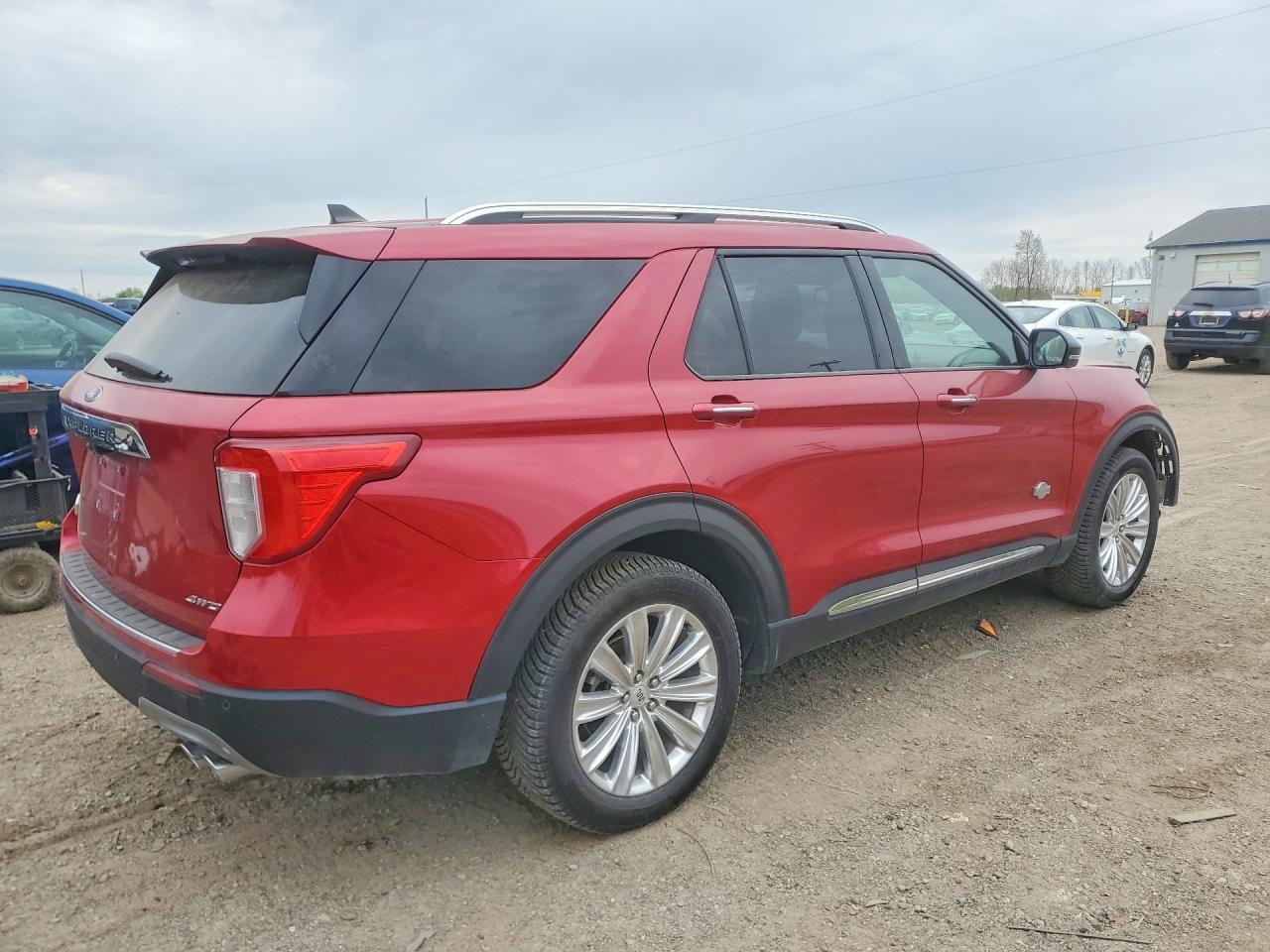 2022 Ford Explorer King Ranch - Image 3