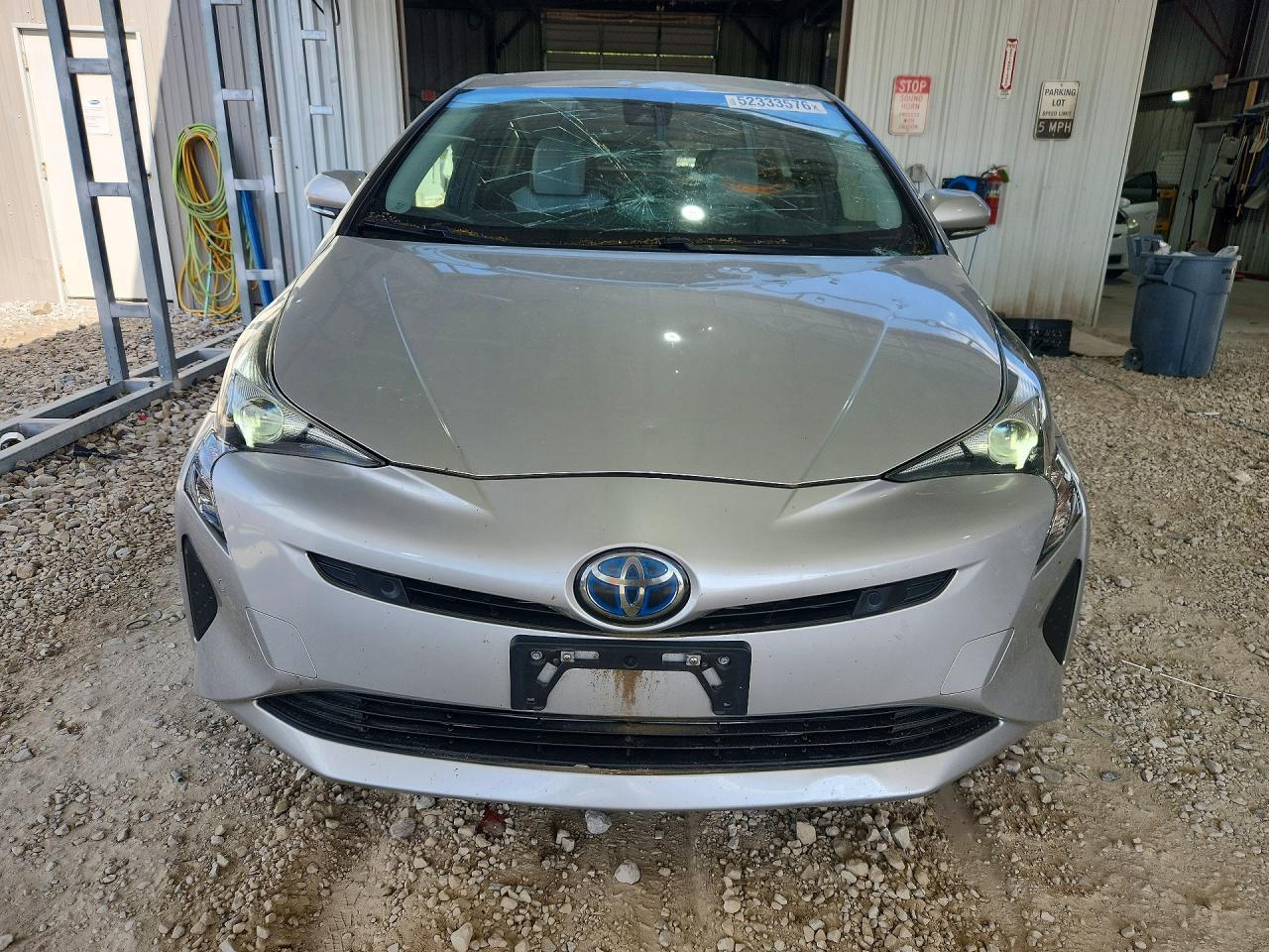 2018 Toyota Prius Two - Фото 5