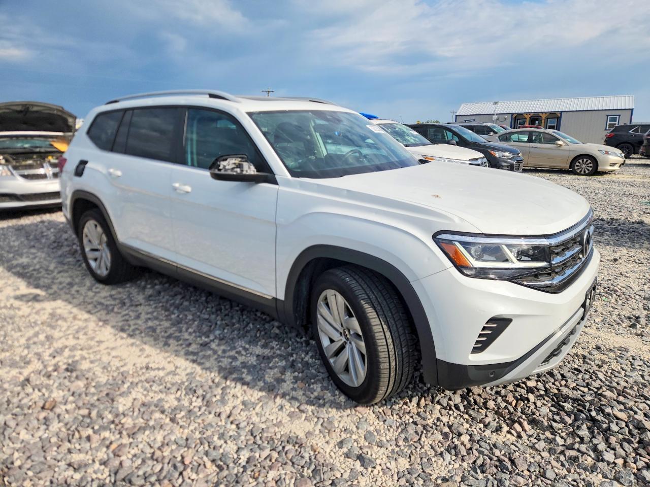 2021 Volkswagen Atlas - Image 4