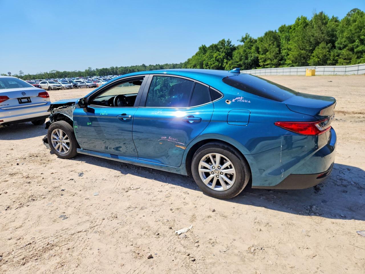2025 Toyota Camry Le - Image 2