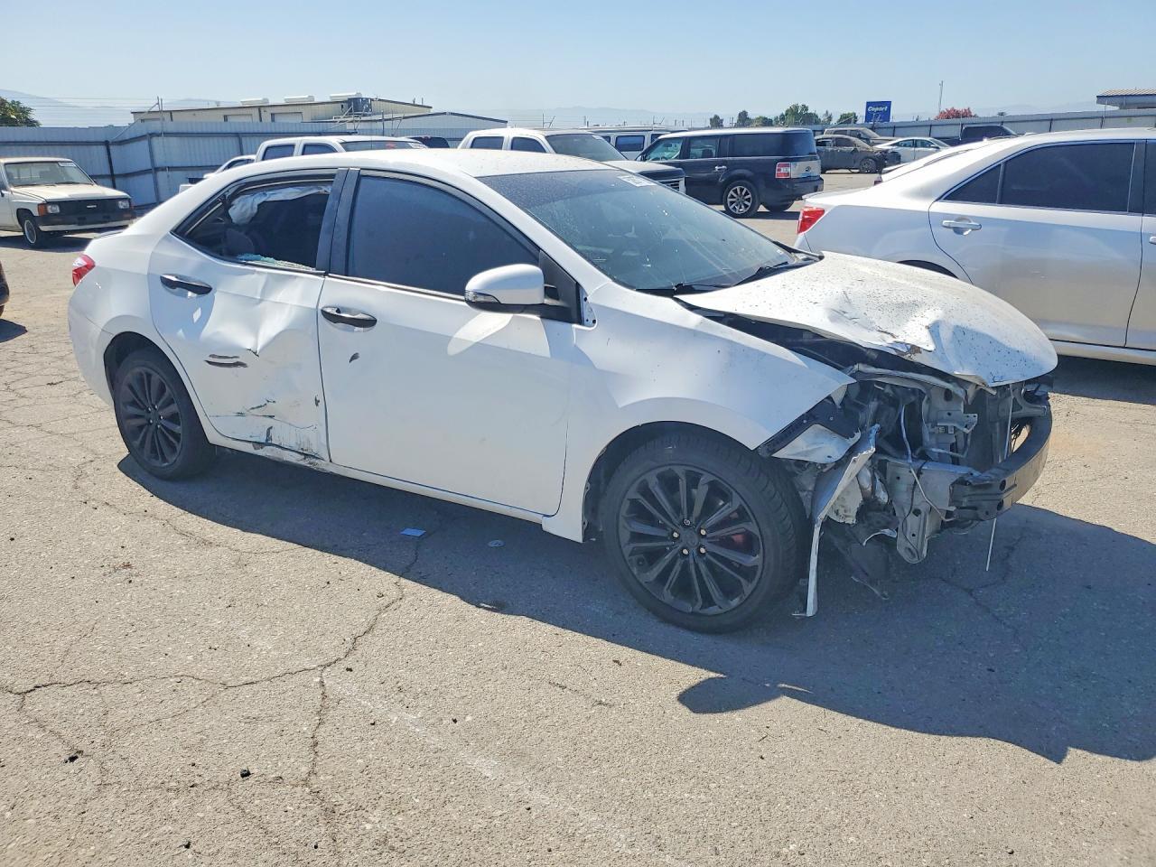 2015 Toyota Corolla S Plus - Фото 4