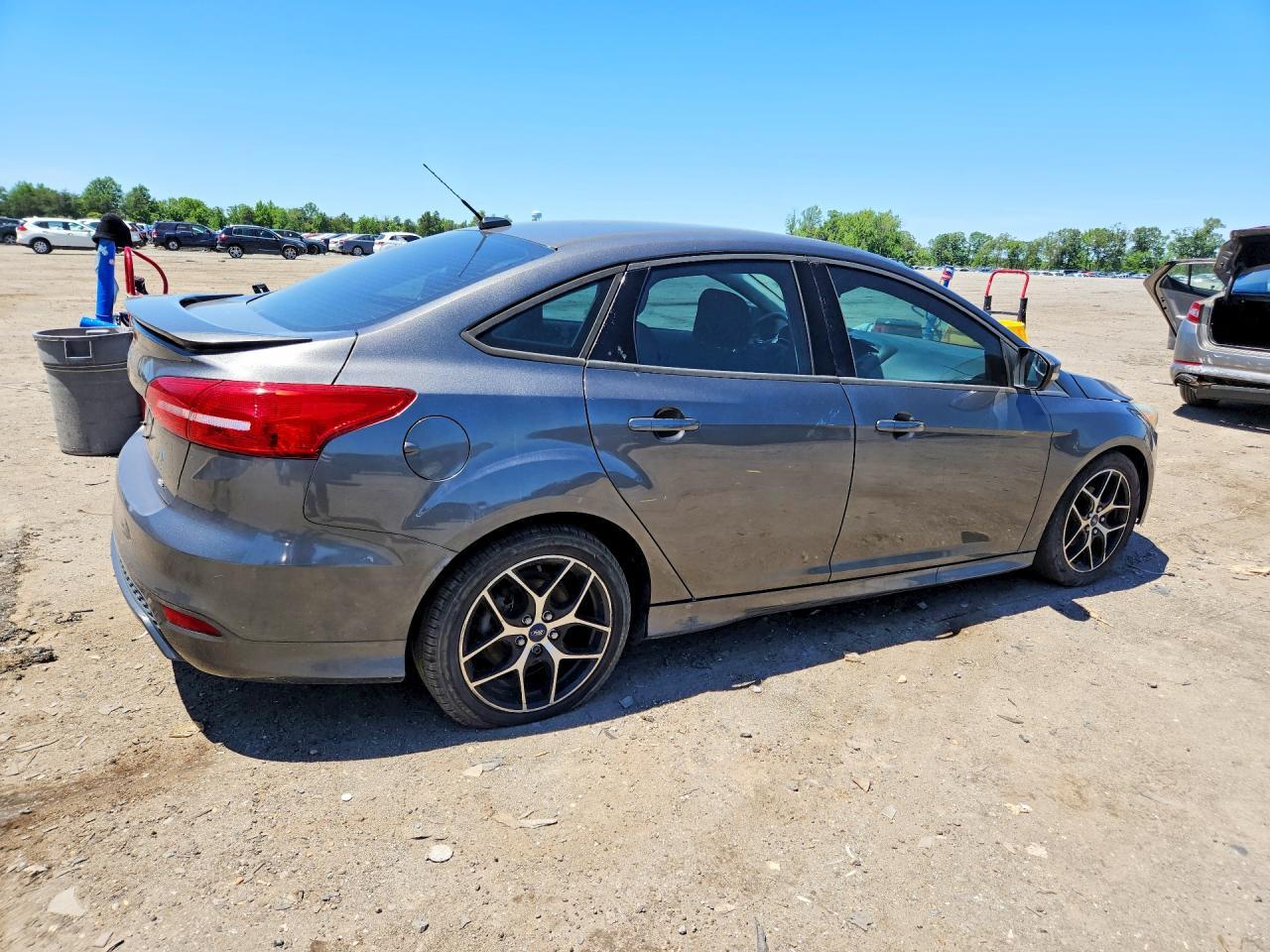 2015 Ford Focus Se - Фото 3