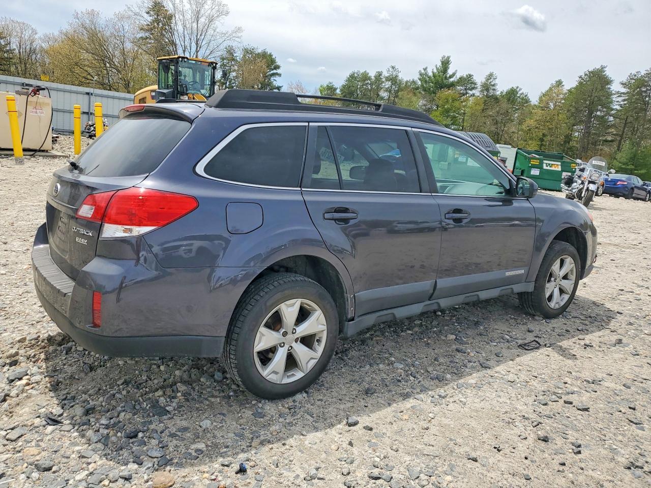 2011 Subaru Outback 2.5I Premium - Фото 3