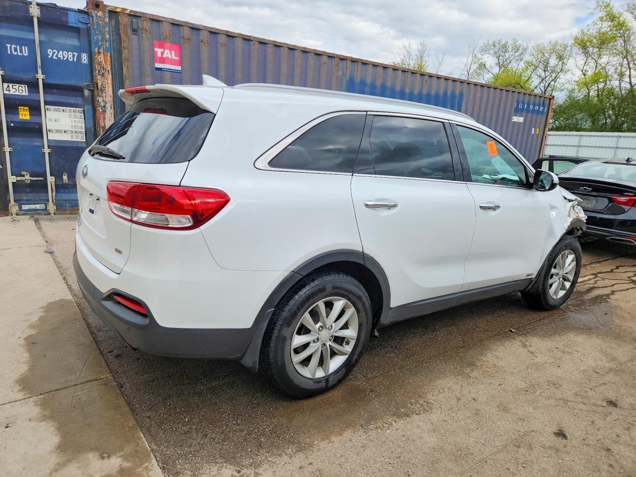2018 Kia Sorento Lx - Image 3